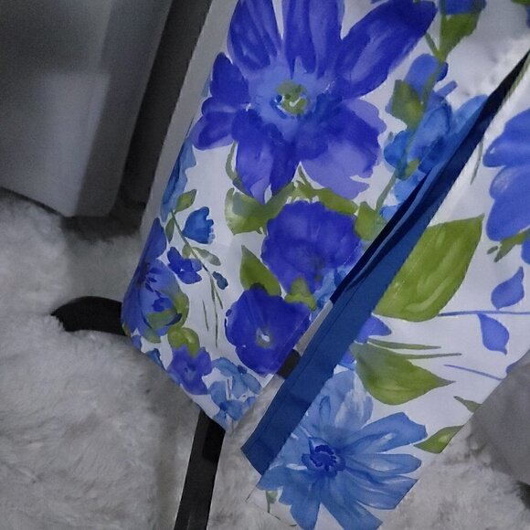 Willow Ridge 2 pc Floral Blue Purple White Suit, Size 10 - Picture 8 of 11